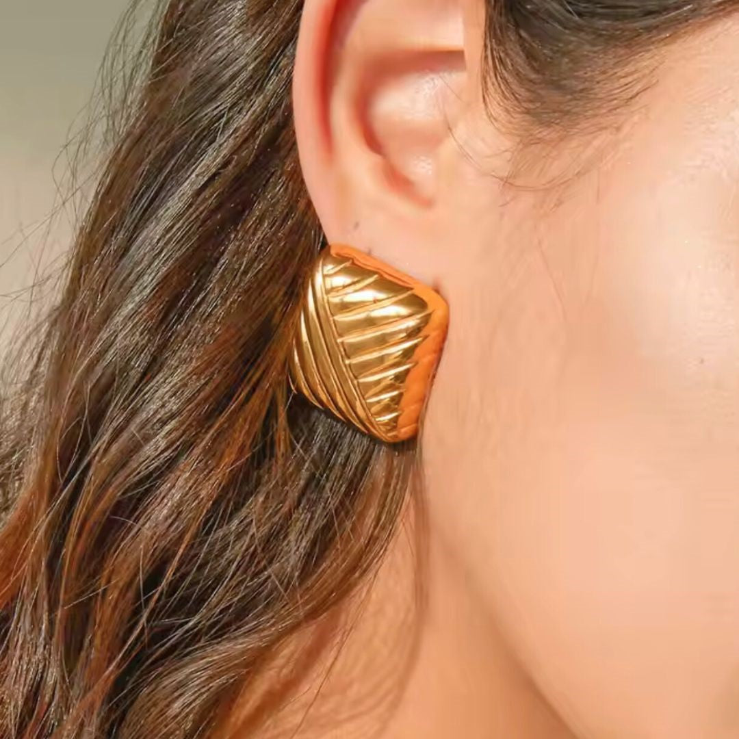 Dori Rectangular Chunky Stripe  Texture Earrings